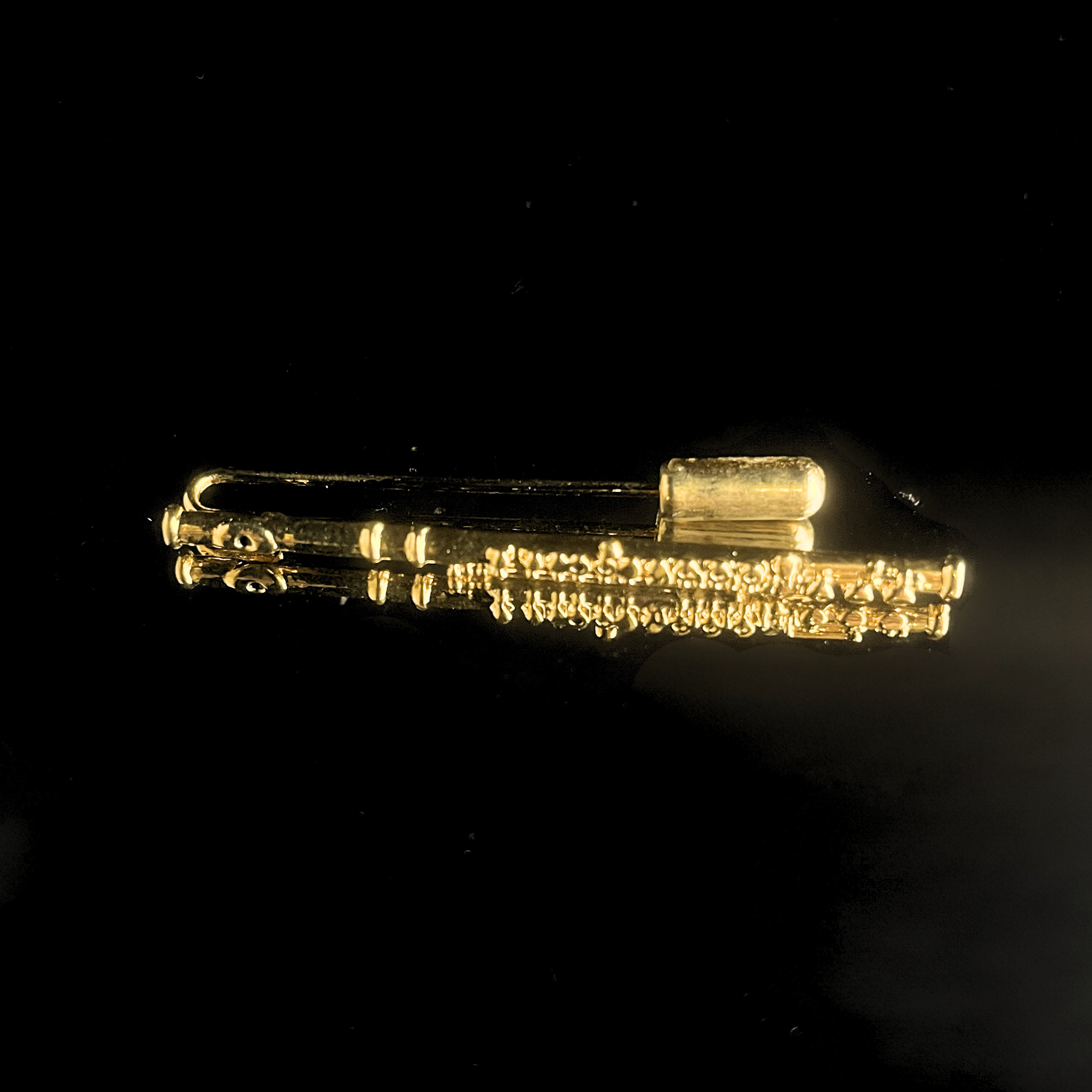 Pin - Gold Flute