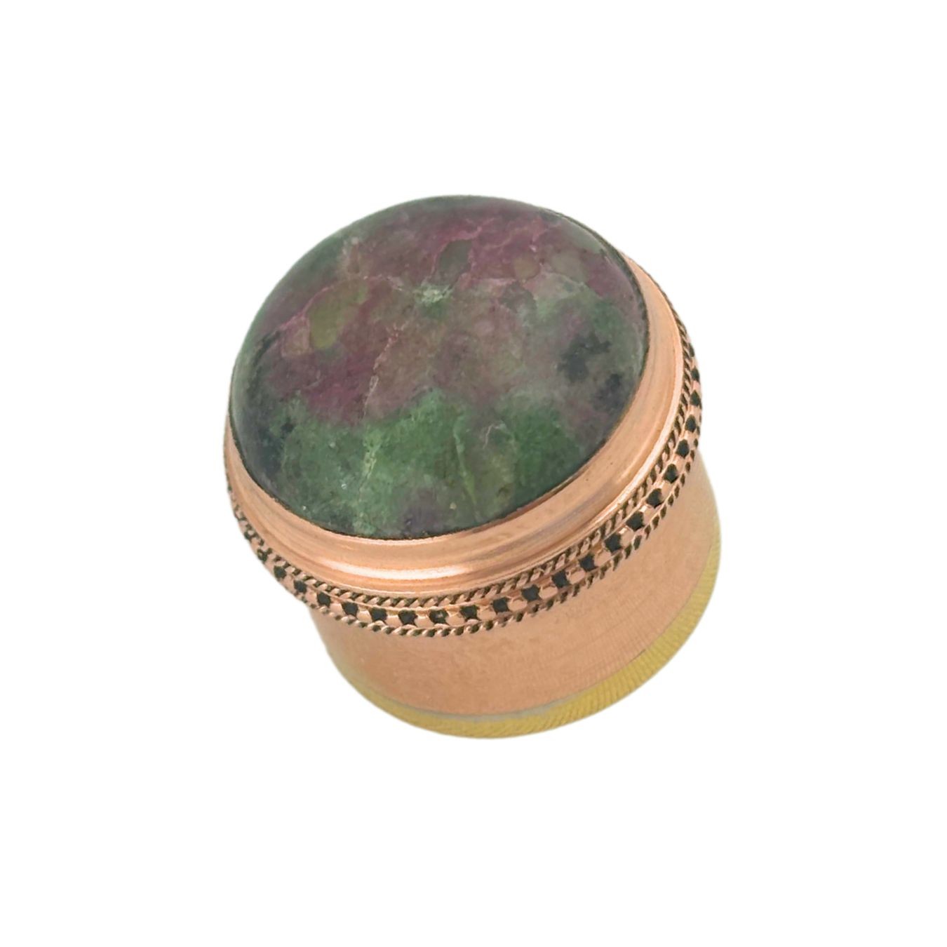 Ruby Zoisite Gemstone Flute Crown Gold (Cabochon)