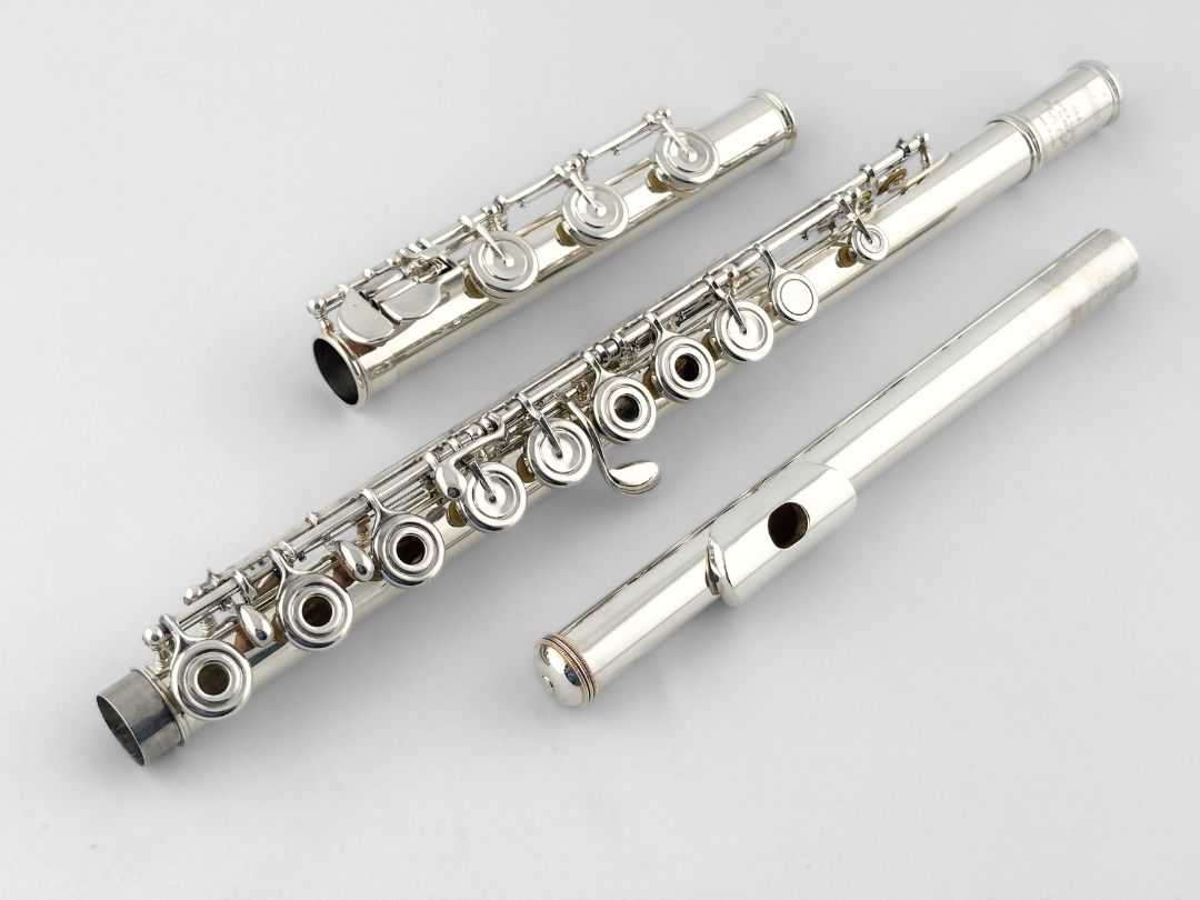 Flute - Yamaha 584H #005661 (Pre-Owned)