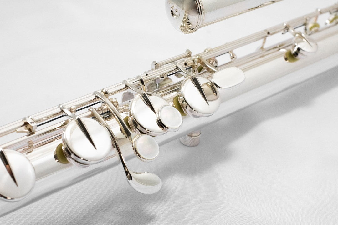 Altus Bass Flute 823SE