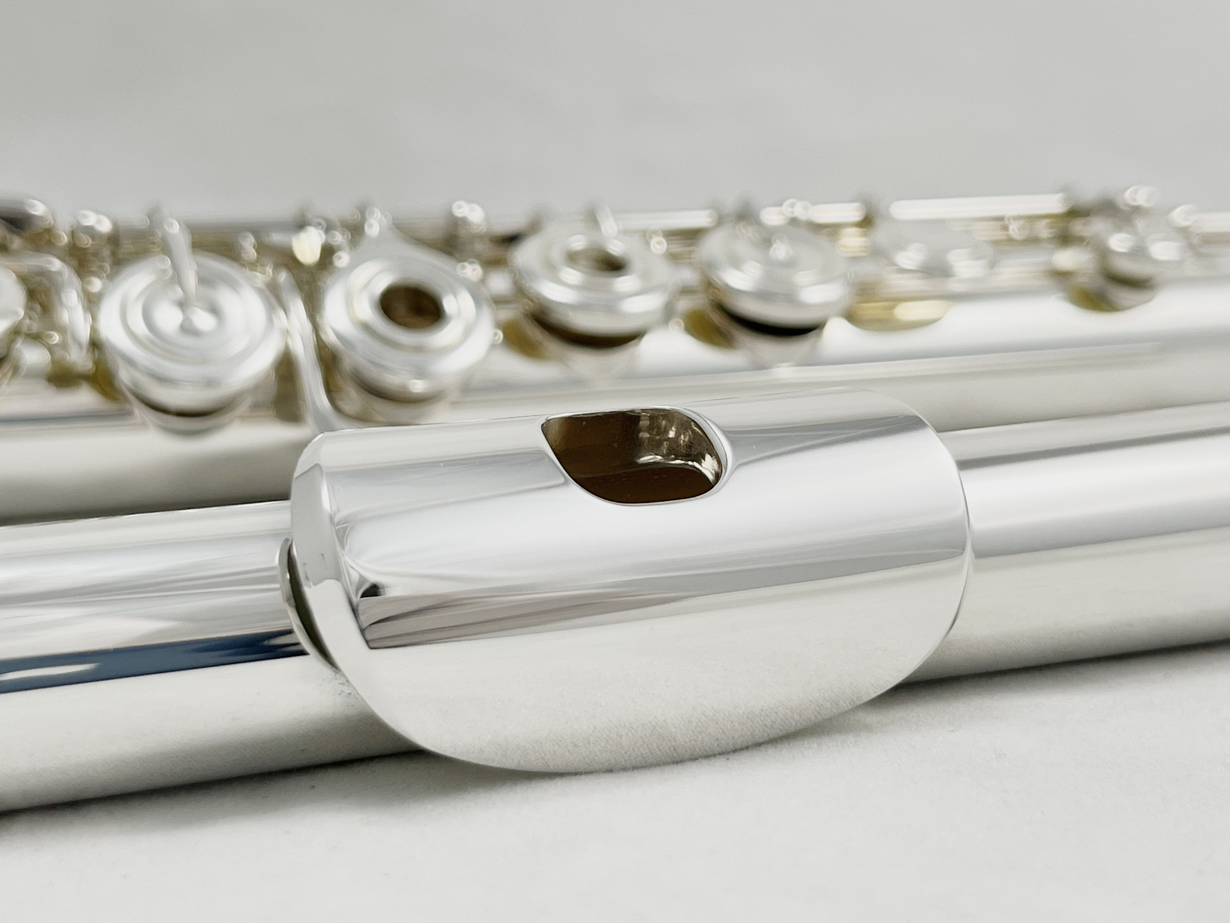 Flute - Altus 907 #076024 (Demo Sale)