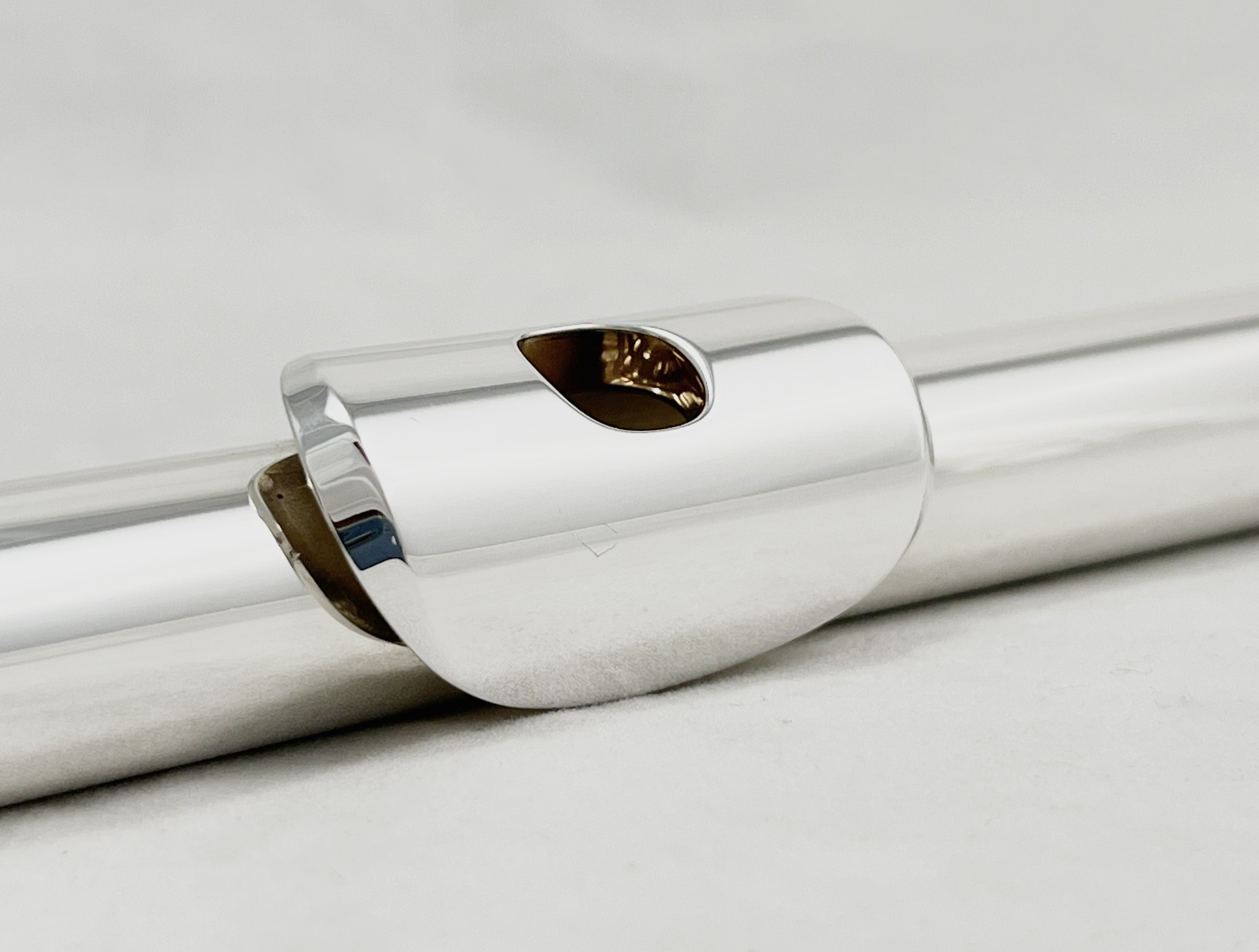Headjoint - Altus .958 Britannia Silver Classic cut with 14k Gold Riser (Demo Sale)