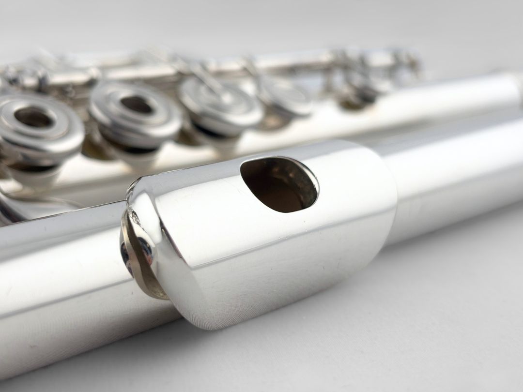 Flute - Yamaha 584H #005661 (Pre-Owned)
