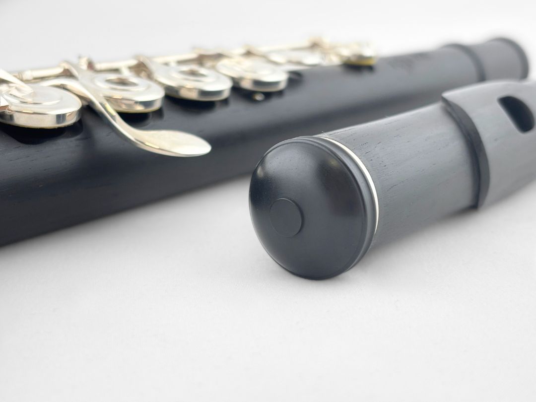 Yamaha Flute 800 Series - Handmade Grenadilla Wood (New)