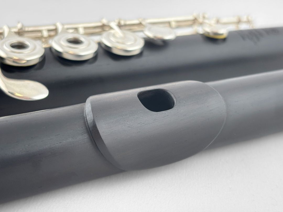Yamaha Flute 800 Series - Handmade Grenadilla Wood (New)