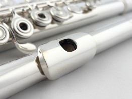 Flute - Azumi AZ3 #UD03292 (Pre-Owned)