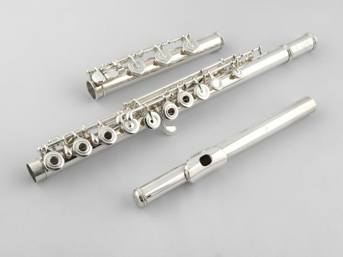 Sankyo Flute CF401