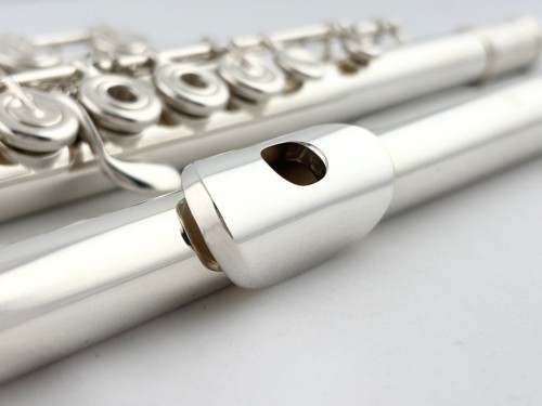 Flute - Yamaha 581H #053245 (Pre-Owned)